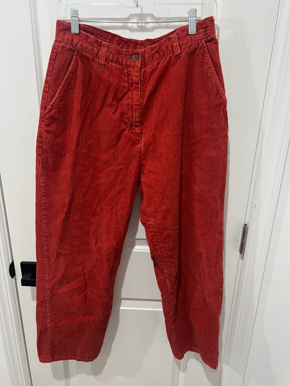 Vintage Woolrich Women's Corduroy‎ Pants in Rust Size 28